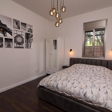 Prestige Room In Prestige Location Bahai'S Garden ไฮฟา ภายนอก รูปภาพ